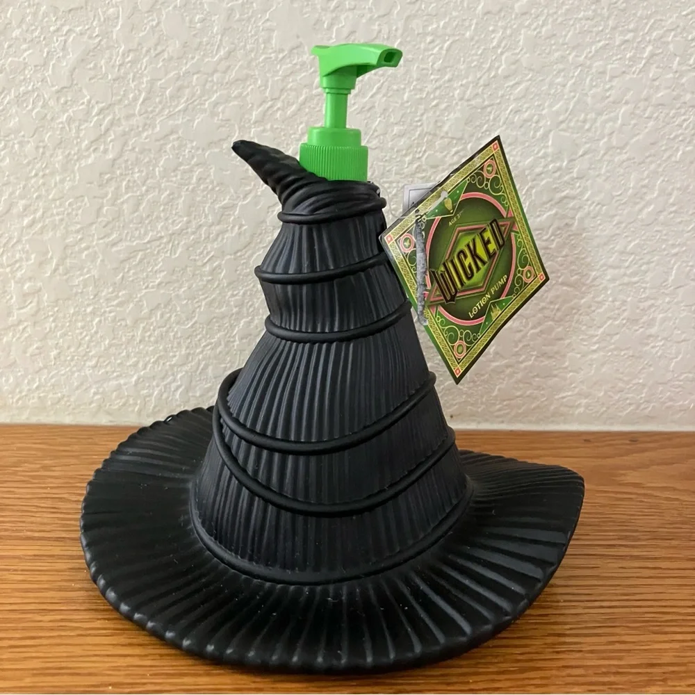 WICKED Elphaba Witch Hat Soap Lotion Pump Dispenser NEW NWT
